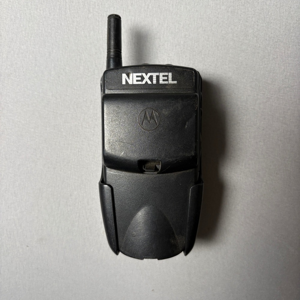 Motorola i1000plus Nextel Flip Phone Vintage H26UAH6RR7AN with Holster & Battery